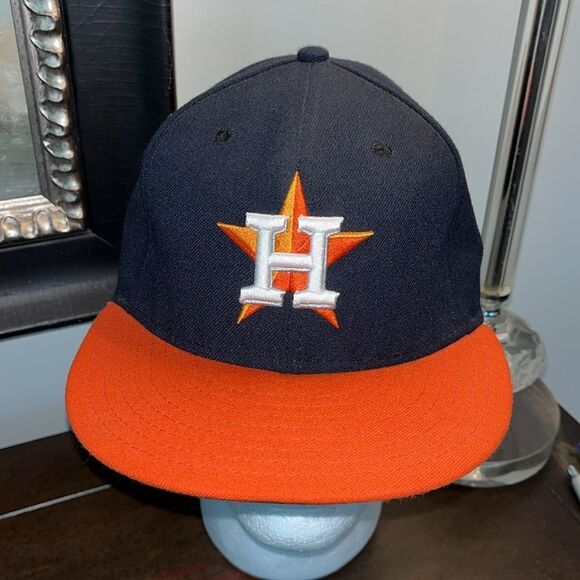 Made in USA Houston Astros MLB fitted baseball cap hat 7 1/4 Polyester Authentic - Picture 1 of 3